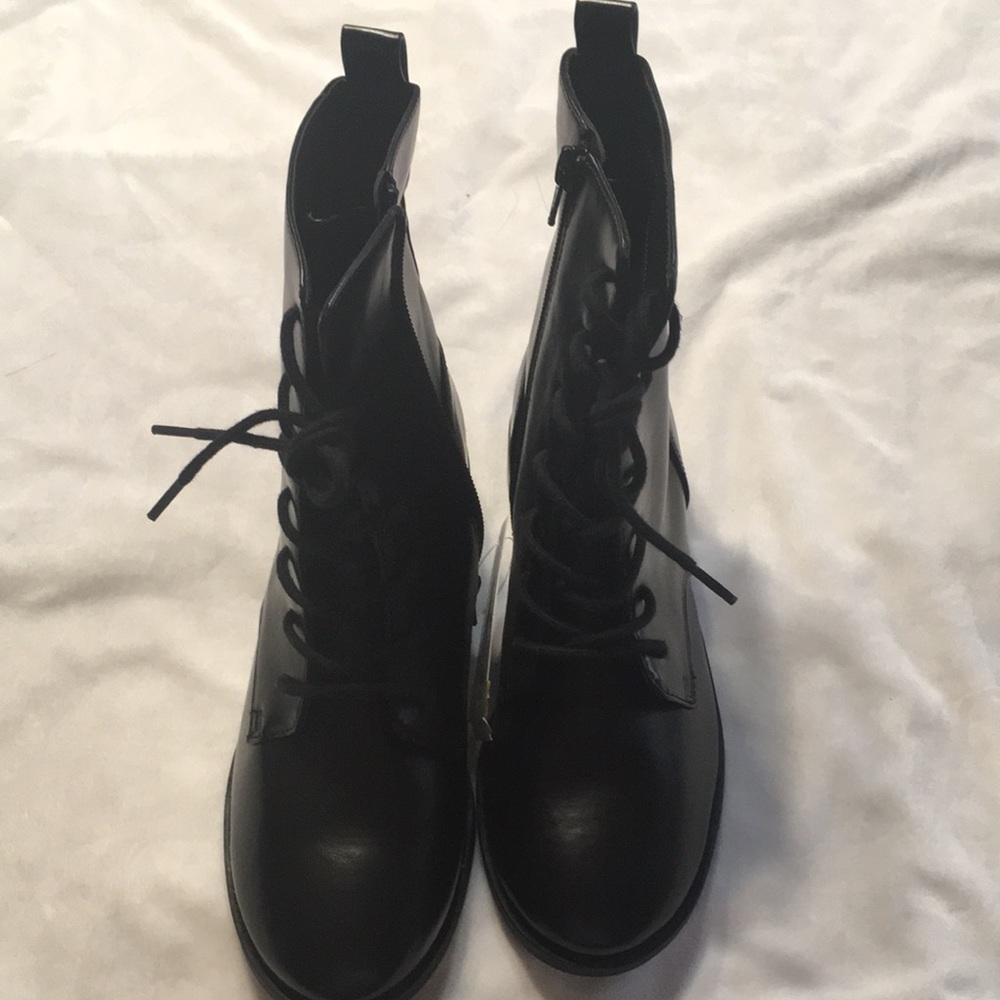 a new day lace up boots - Picture 2 of 3